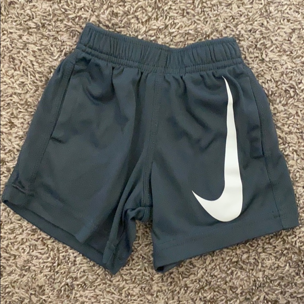Nike Boys Dri-Fit Grey Shorts 2T